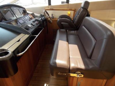 Carine Yachts - Luxury Yacht Brokerage | Sunseeker Predator 72 2007 | Photo 25